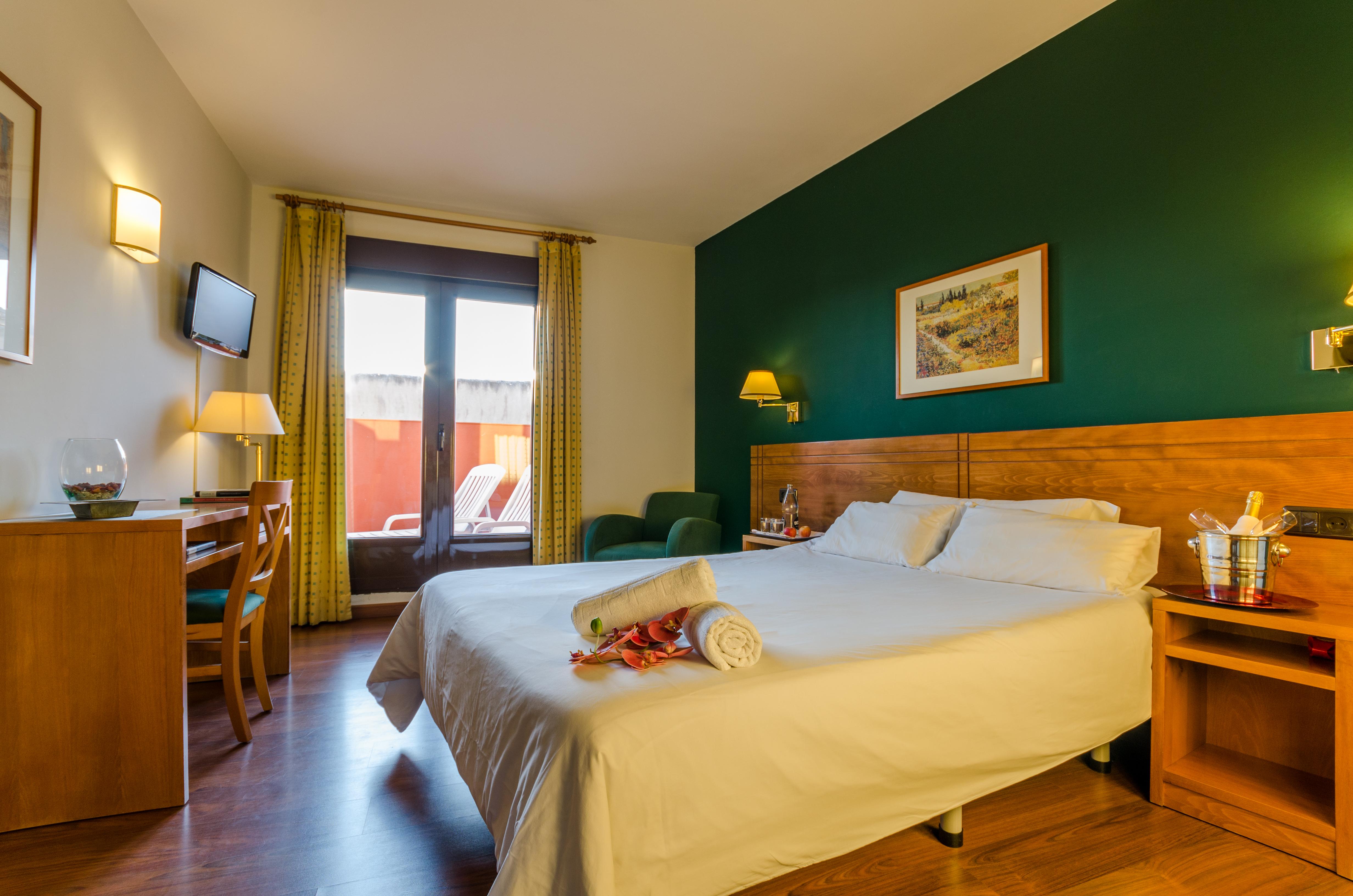 Yit Conquista De Toledo Hotel Bagian luar foto