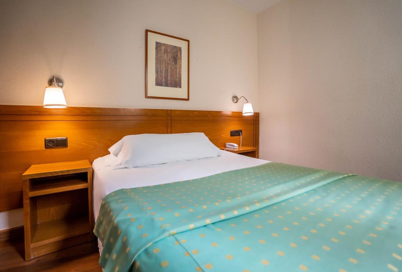Yit Conquista De Toledo Hotel Bagian luar foto